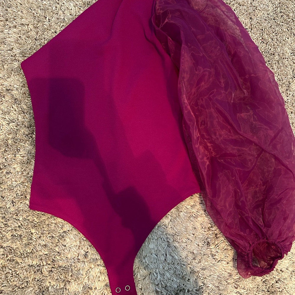 Chic Magenta Bodysuit with Sheer Sleeve